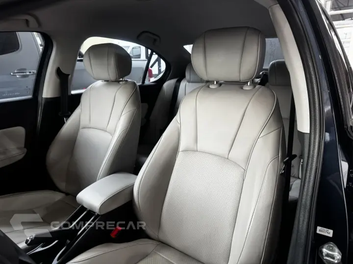 City Sedan 1.5 16V 4P FLEX TOURING AUTOMÁTICO CVT