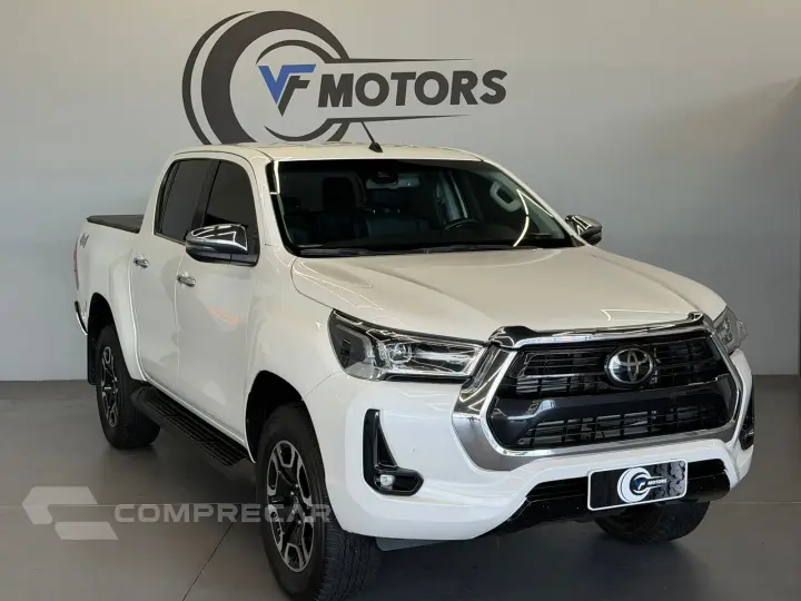 HILUX 2.8 D-4D TURBO DIESEL CD SRX 4X4 AUTOMÁTICO