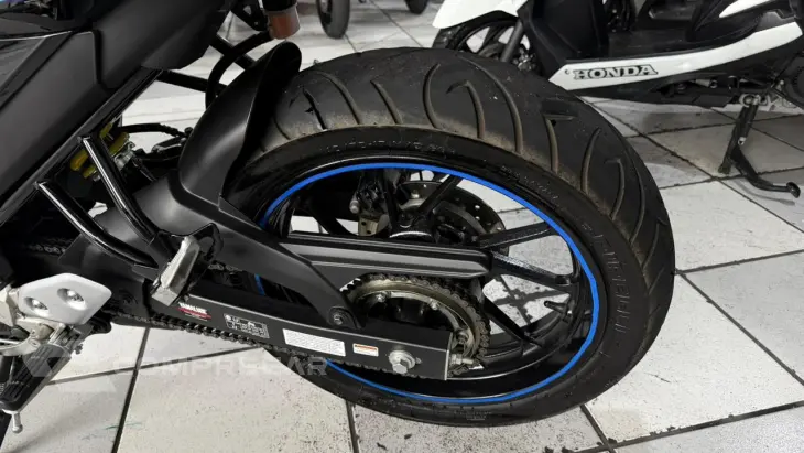 FZ25 ABS