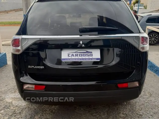 OUTLANDER - 2.0 16V 4P AUTOMÁTICO
