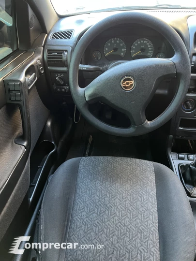 ASTRA 2.0 MPFI Advantage 8V