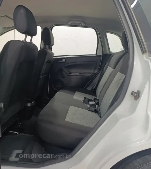 FIESTA 1.0 MPI Hatch 8V