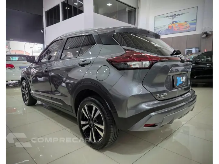 KICKS PLAY 1.6 16V FLEXSTART SENSE XTRONIC