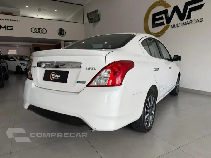 VERSA SL 1.6 16V FlexStart 4p Aut.