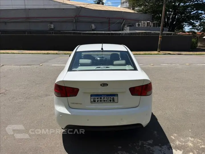 CERATO 1.6 EX3 Sedan 16V