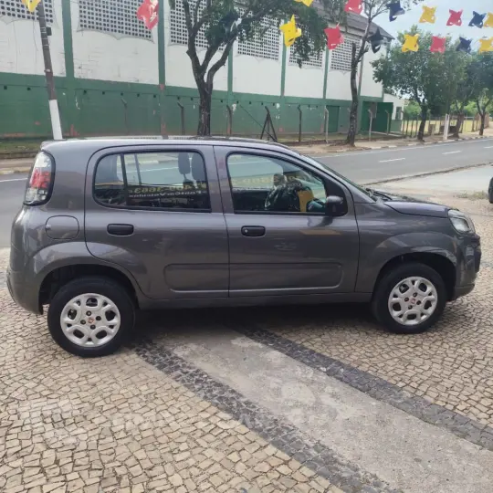 UNO ATTRACTIVE 1.0 Fire Flex 8V 5p