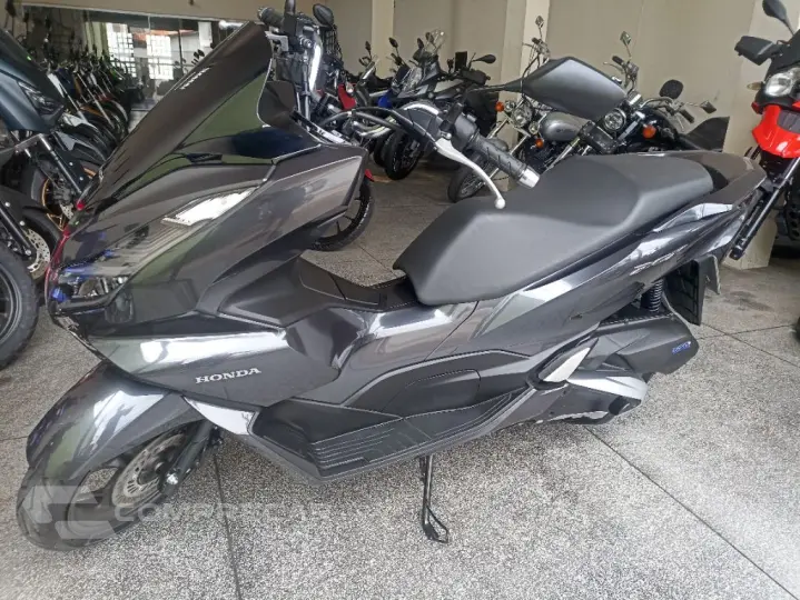PCX 160