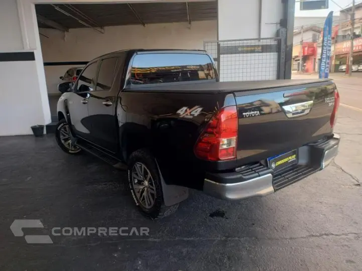 HILUX CD SRV 4X4 2.8 TDI DIESEL AUT.