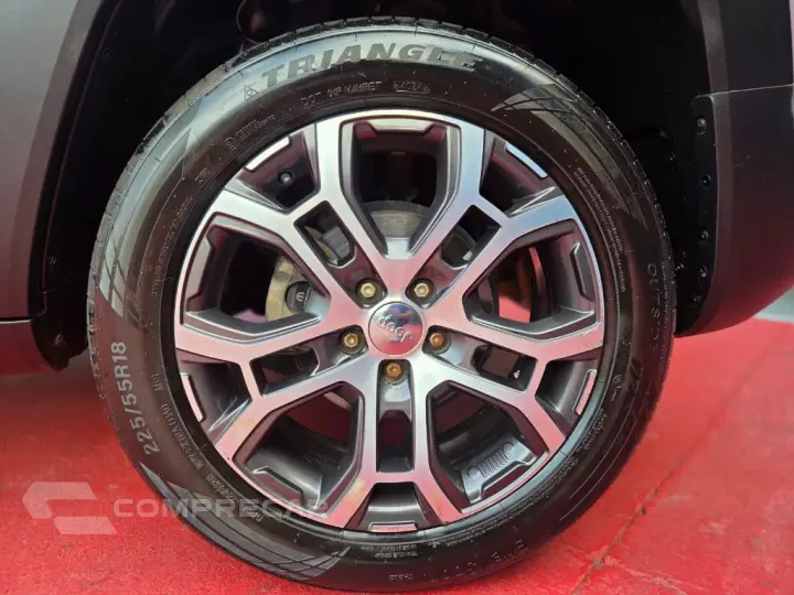 Renegade Long. T270 1.3 TB 4x2 Flex Aut.