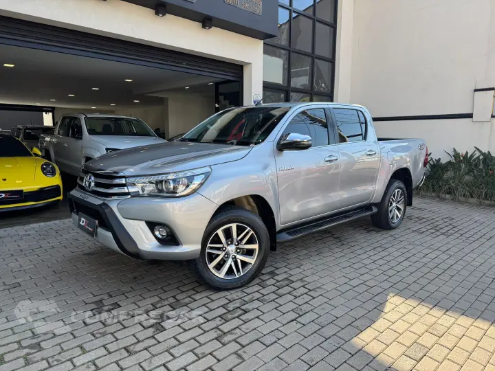 Hilux CD SRX 4x4 2.8 TDI 16V Diesel Aut.