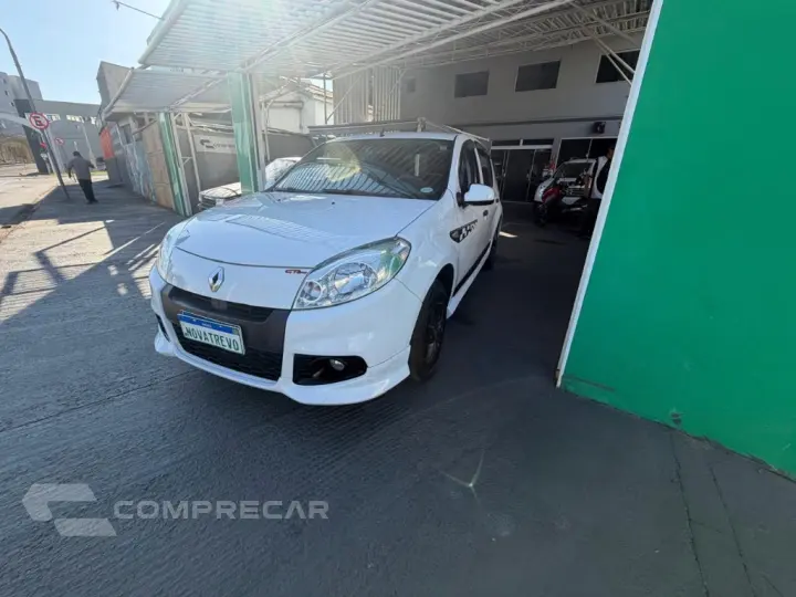 SANDERO Expression Hi-Flex 1.6 8V 5p