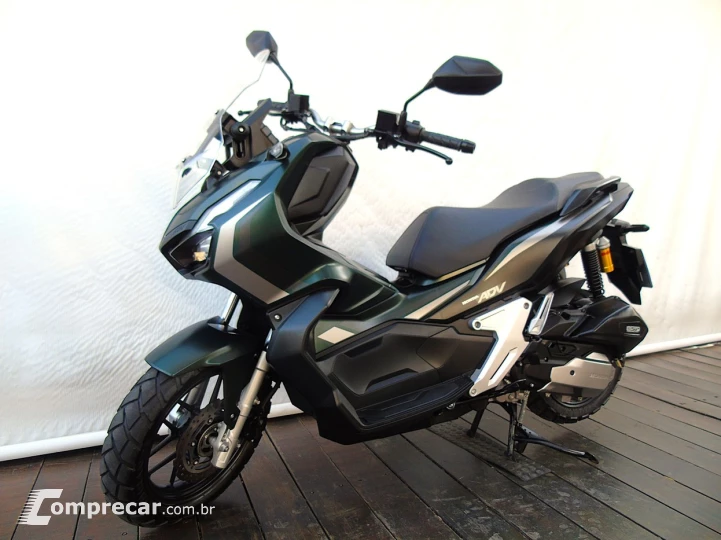 HONDA ADV 150