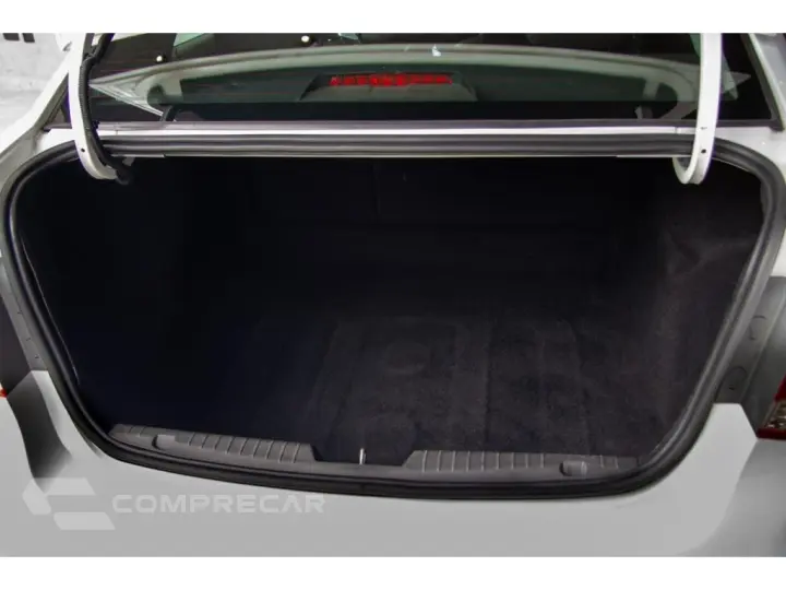 CRUZE 1.8 LT 16V FLEX 4P MANUAL