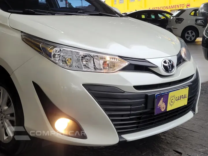 YARIS XL Sedan 1.5 Flex 16V 4p Aut.