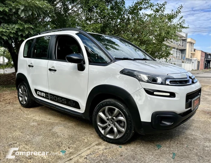AIRCROSS 1.5 Live 8V