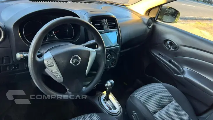 VERSA Special Ed. 1.6 16V FlexStart Aut.