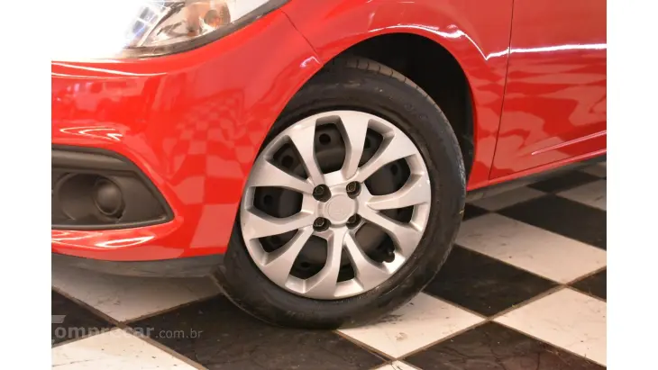 ONIX - 1.4 MPFI LT 8V 4P MANUAL