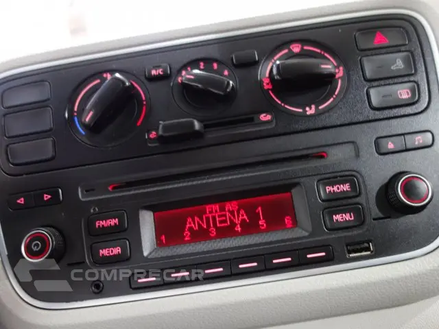 UP - 1.0 TSI MOVE UP 12V 4P MANUAL