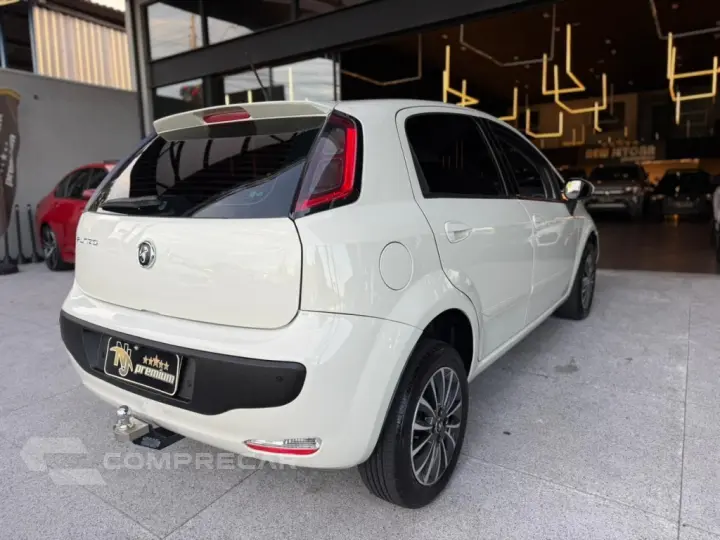 PUNTO 1.4 ATTRACTIVE 8V FLEX 4P MANUAL