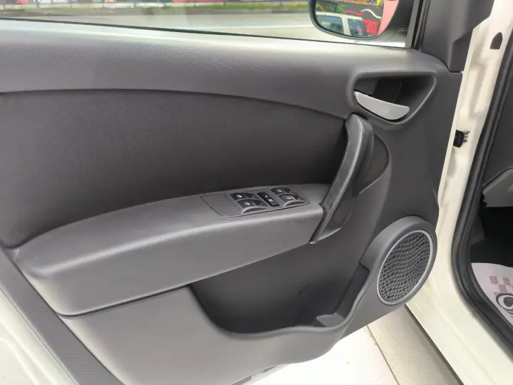 GRAND SIENA 1.4 MPI Attractive 8V