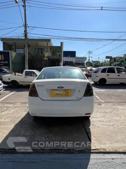 FIESTA 1.6 MPI Class Sedan 8V