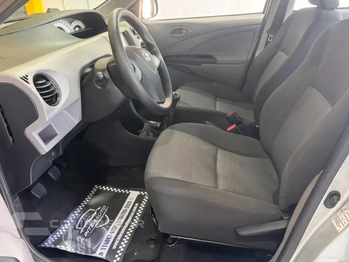 ETIOS 1.3 XS 16V