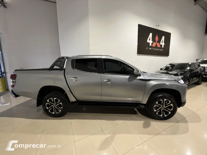 L200 TRITON 2.4 16V Turbo Sport Hpe-s CD 4X4
