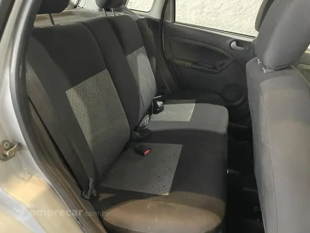 FIESTA HATCH - 1.6 ROCAM HATCH 8V 4P MANUAL