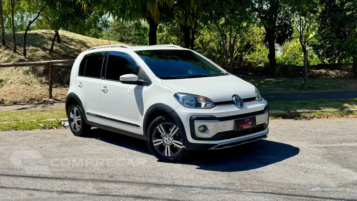 CROSS UP 1.0 TSI 12V