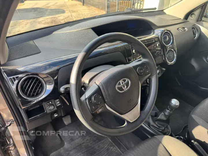 ETIOS 1.5 XLS 16V
