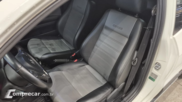 SAVEIRO 1.6 Cross CE 16V