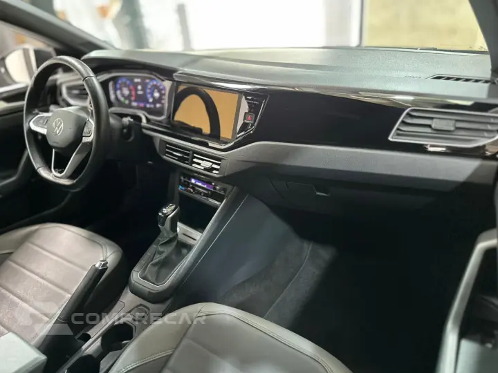 Nivus 1.0 4P FLEX 200 TSI HIGHLINE TURBO AUTOMÁTICO