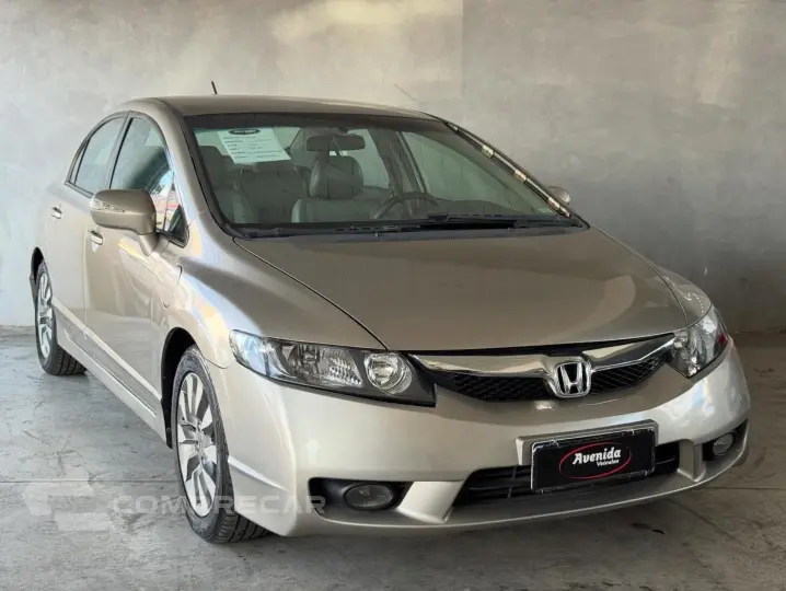 CIVIC 1.8 LXL 16V