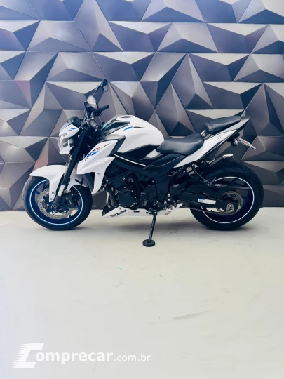 gsx-s750 az