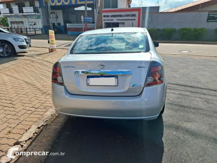 Sentra 2.0 S 16V Flex 4P Automático