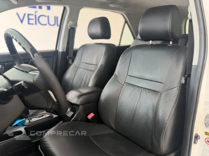 Hilux SW4 SRV D4-D 4x4 3.0 TDI Dies. Aut