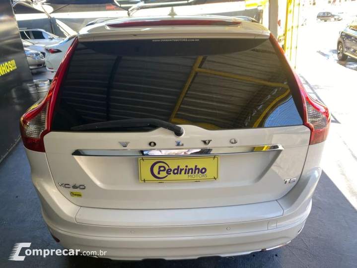 XC60 2.0 4P DYNAMIC T5 TURBO AUTOMÁTICO