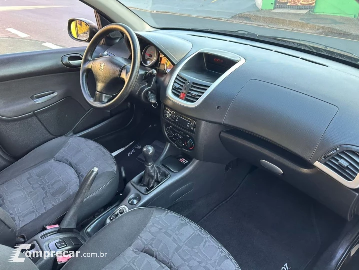 207 XR Sport 1.4 Flex 8V 5p