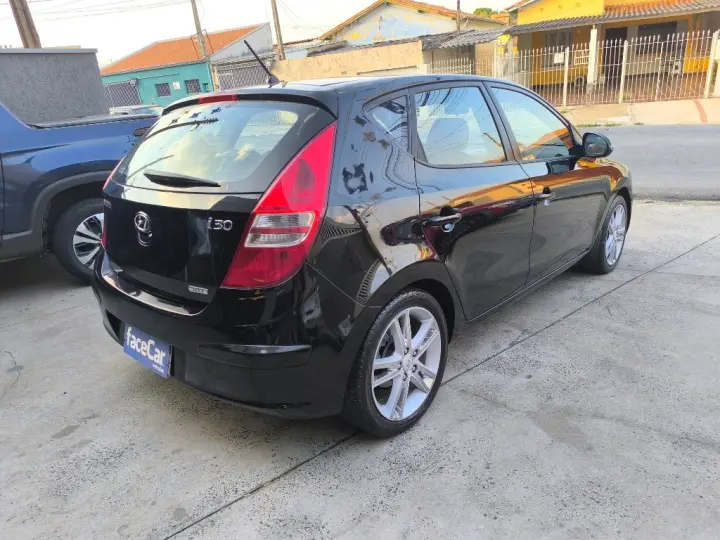i30 2.0 16V 145cv 5p Mec.