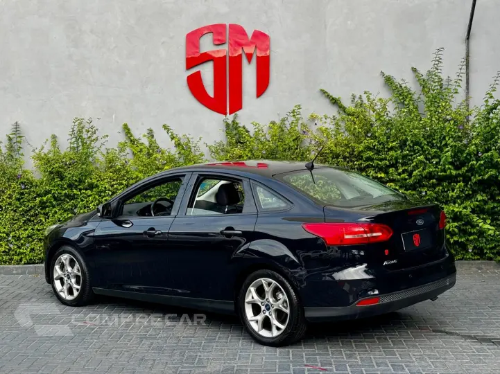 FOCUS 2.0 SE Sedan 16V