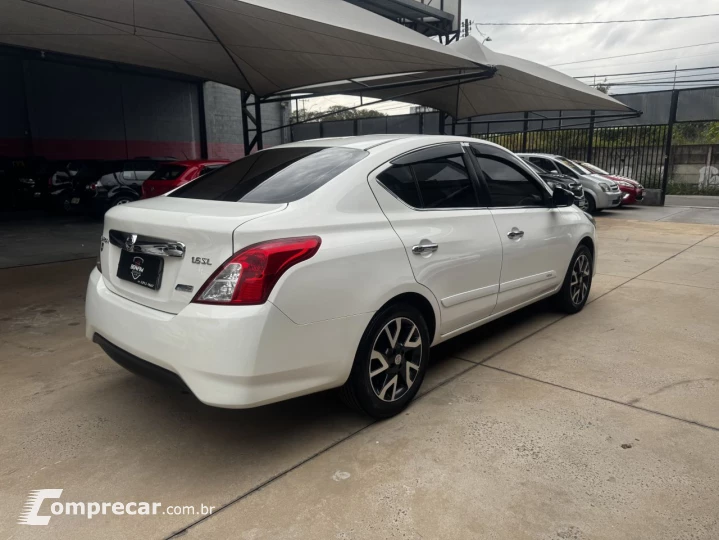 Versa Sedan 1.6 16V 4P SL FLEX XTRONIC AUTOMÁTICO CVT