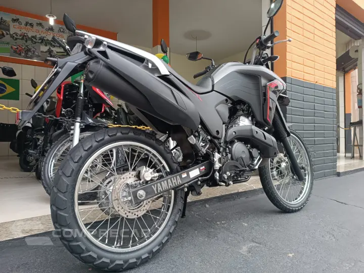 LANDER 250