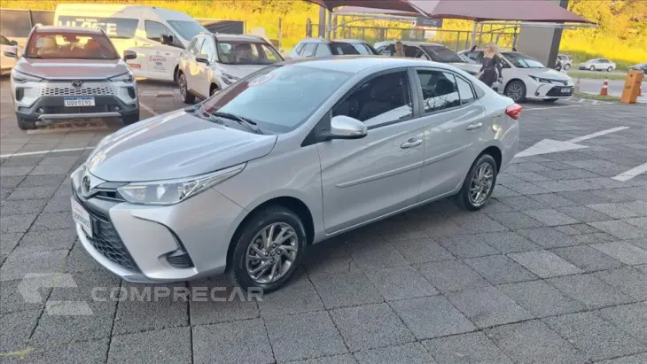 YARIS 1.5 16V FLEX SEDAN XS MULTIDRIVE