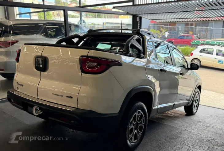 TORO 1.8 16V EVO Freedom AT6