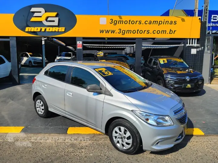 ONIX HATCH LT 1.0 8V FlexPower 5p Mec.