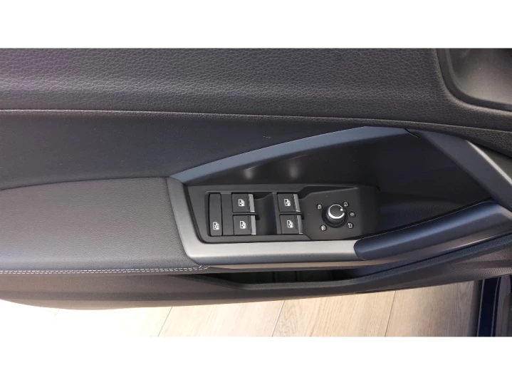 Q3 2.0 40 TFSI GASOLINA PERFORMANCE BLACK QUATTRO TIPTRONIC