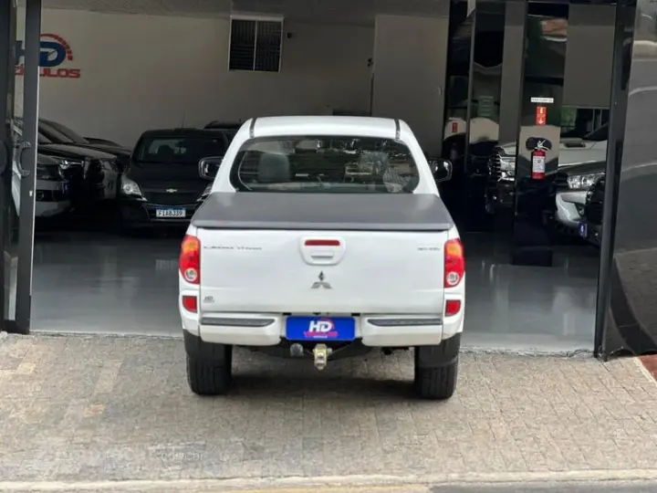 L200 TRITON 3.2 D