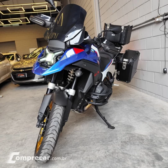 GS1300 TROPHY
