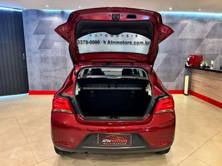 Onix Hatch 1.0 12V 4P FLEX LT