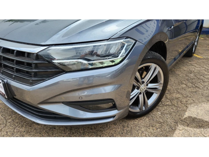 JETTA 1.4 250 TSI TOTAL FLEX R-LINE TIPTRONIC